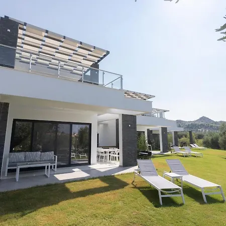 Villa Lux Et Mare Pefkochori