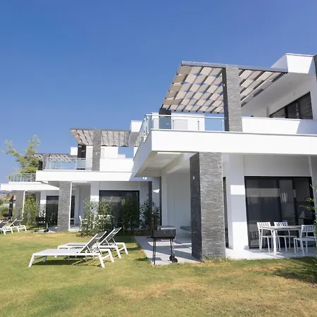 Villa Lux Et Mare Pefkochori